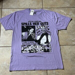 Olivia Rodrigo Spills Her Guts Womens X-LARGE T-Shirt New Purple Collage